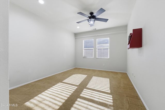911 Valerie Lane, Tehachapi, CA 93561
