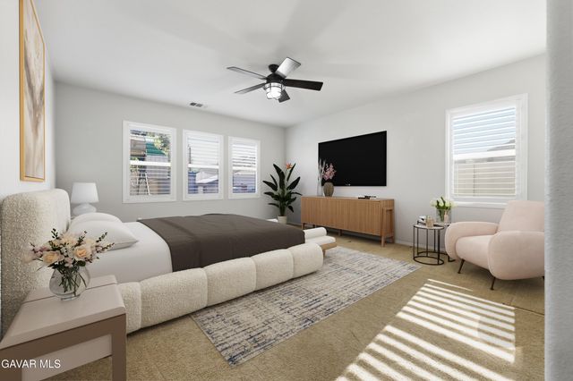 911 Valerie Lane, Tehachapi, CA 93561