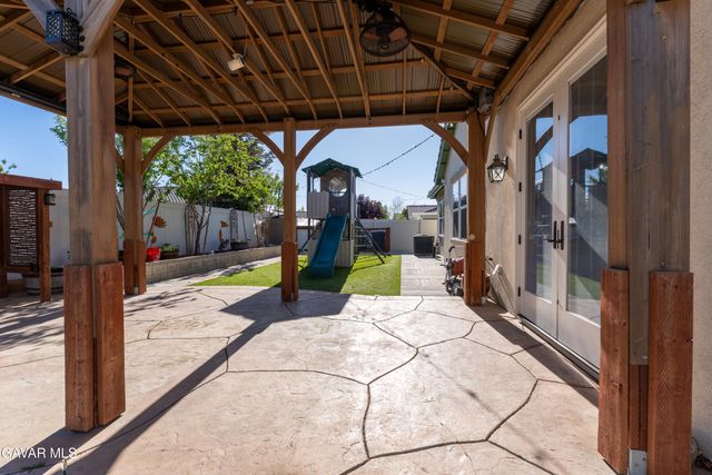 911 Valerie Lane, Tehachapi, CA 93561