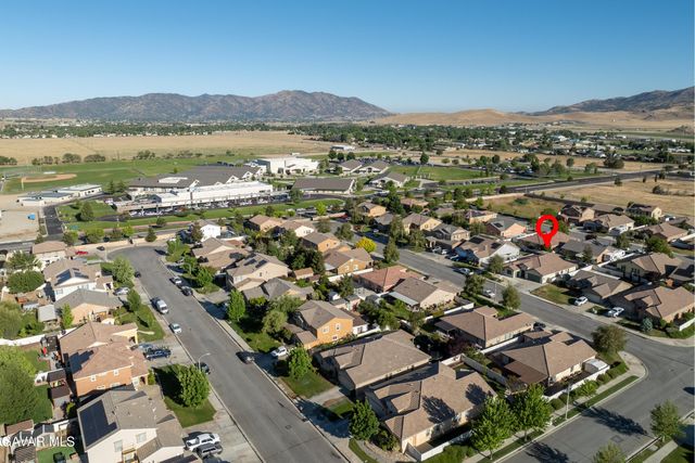 911 Valerie Lane, Tehachapi, CA 93561