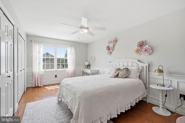 1 DAYLILY DR, Mount Laurel, NJ 08054
