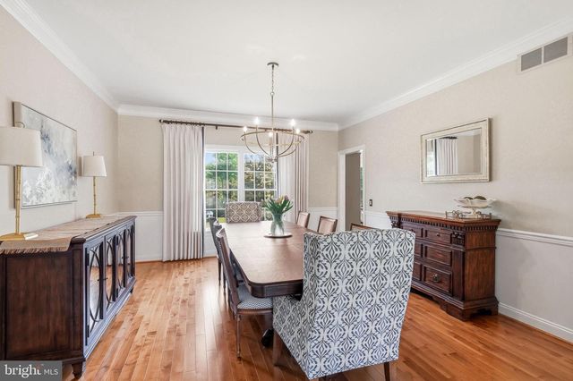 1 DAYLILY DR, Mount Laurel, NJ 08054