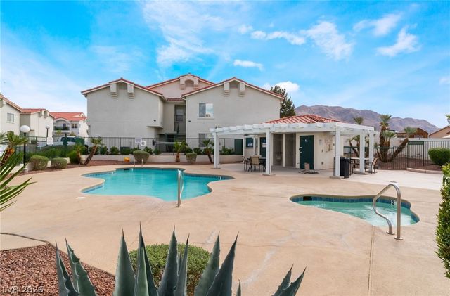 6201 East Lake Mead Boulevard 240, Las Vegas, NV 89156