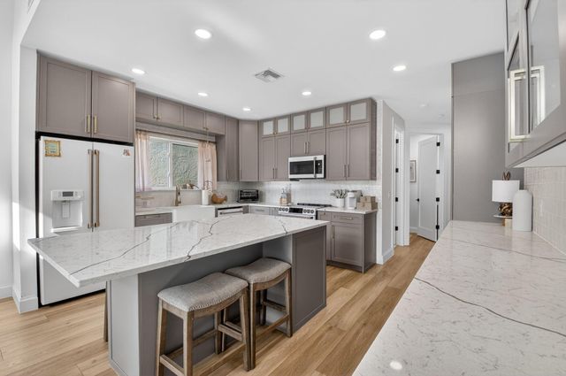 17108 Newport Club Drive, Boca Raton, FL 33496