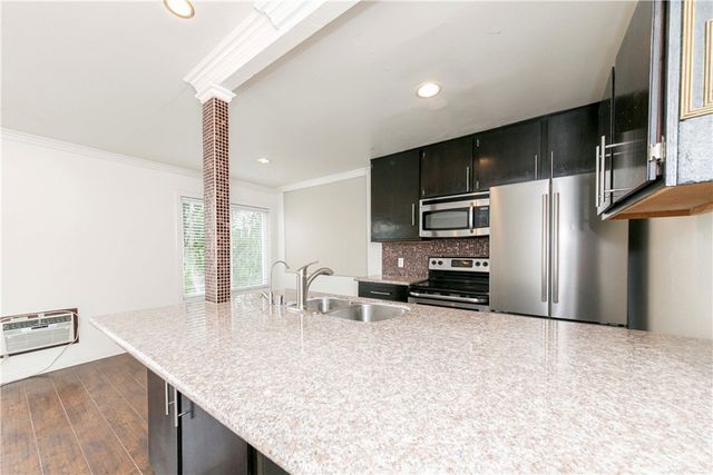 525 S Ardmore Avenue 336, Los Angeles, CA 90020