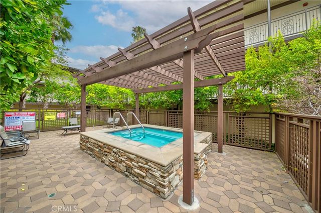 525 S Ardmore Avenue 336, Los Angeles, CA 90020