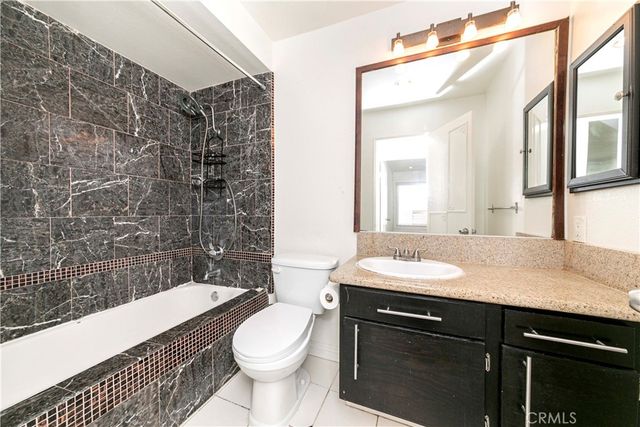 525 S Ardmore Avenue 336, Los Angeles, CA 90020