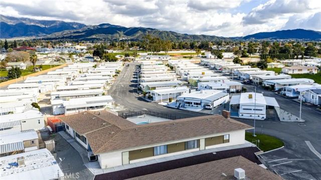 12220 5th 195, Yucaipa, CA 92399