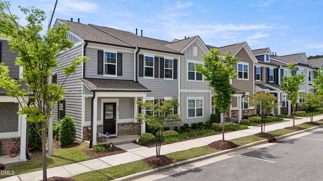 301 Ribbon Rail Street, Fuquay Varina, NC 27526