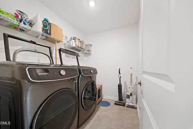 301 Ribbon Rail Street, Fuquay Varina, NC 27526