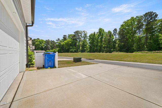 301 Ribbon Rail Street, Fuquay Varina, NC 27526