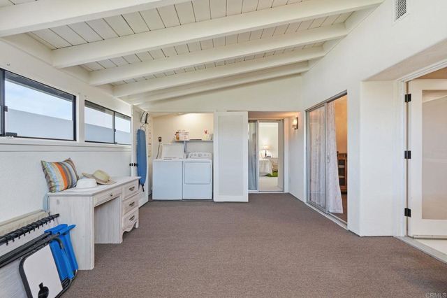 16555 Caminito Vecinos 39, San Diego, CA 92128