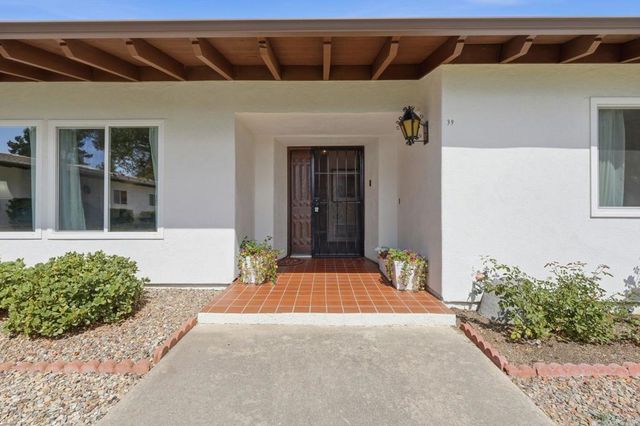 16555 Caminito Vecinos 39, San Diego, CA 92128