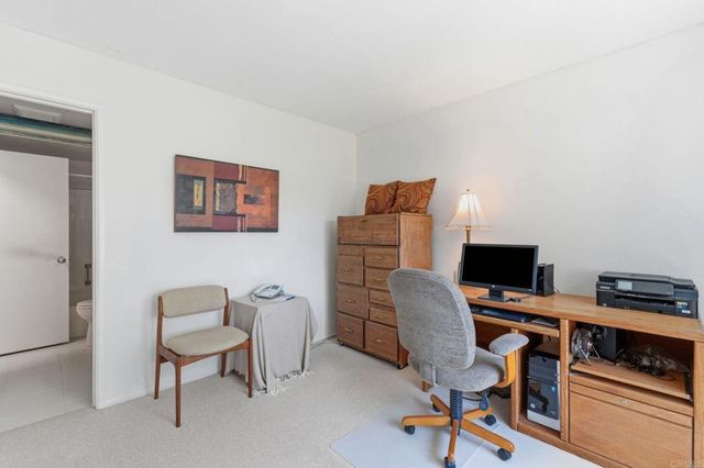16555 Caminito Vecinos 39, San Diego, CA 92128