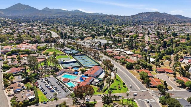16555 Caminito Vecinos 39, San Diego, CA 92128