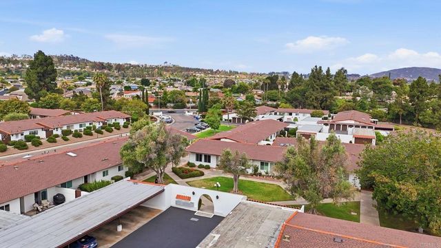 16555 Caminito Vecinos 39, San Diego, CA 92128