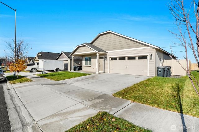 1344 E Nen Drive, Moses Lake, WA 98837