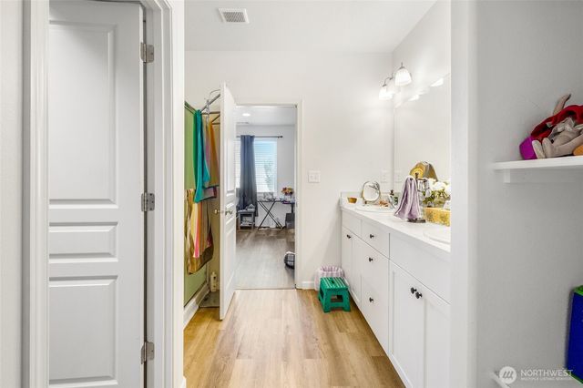 1344 E Nen Drive, Moses Lake, WA 98837