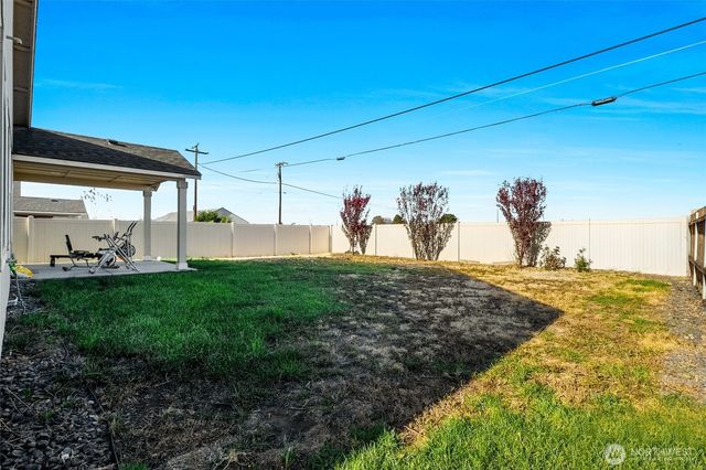 1344 E Nen Drive, Moses Lake, WA 98837