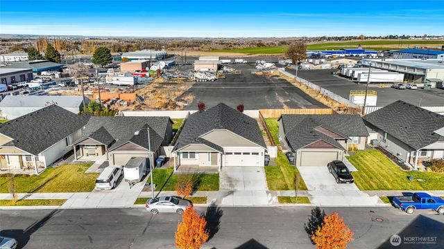 1344 E Nen Drive, Moses Lake, WA 98837
