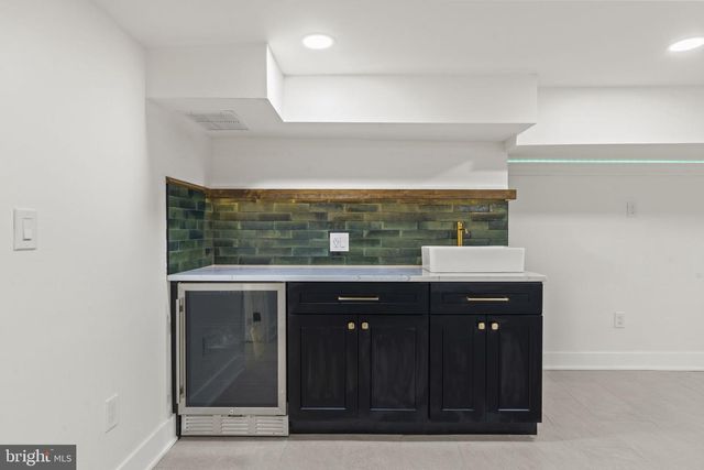 174-76 LAURISTON ST, Philadelphia, PA 19128