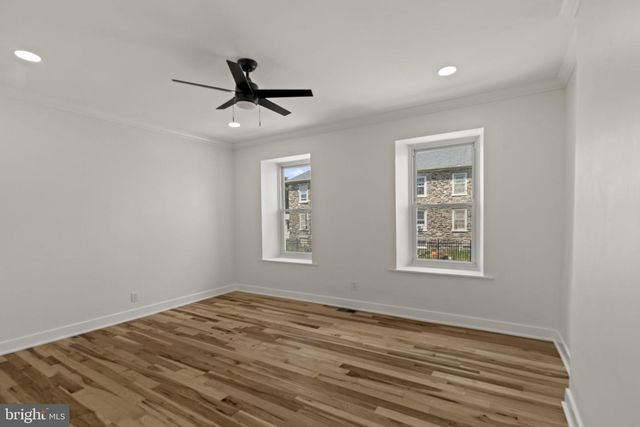 174-76 LAURISTON ST, Philadelphia, PA 19128