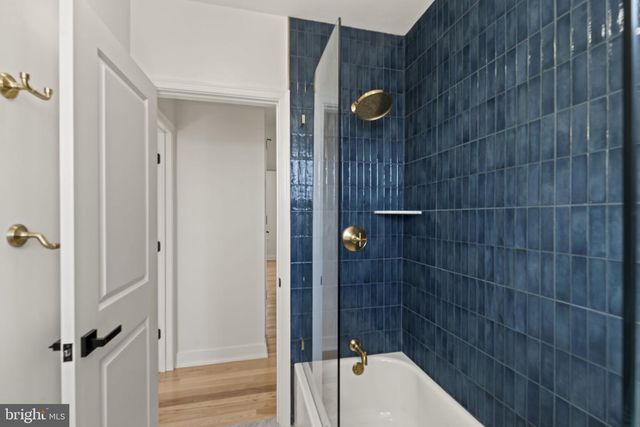 174-76 LAURISTON ST, Philadelphia, PA 19128