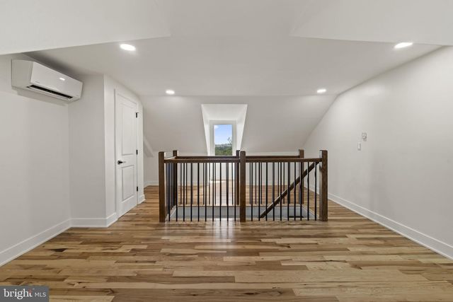 174-76 LAURISTON ST, Philadelphia, PA 19128
