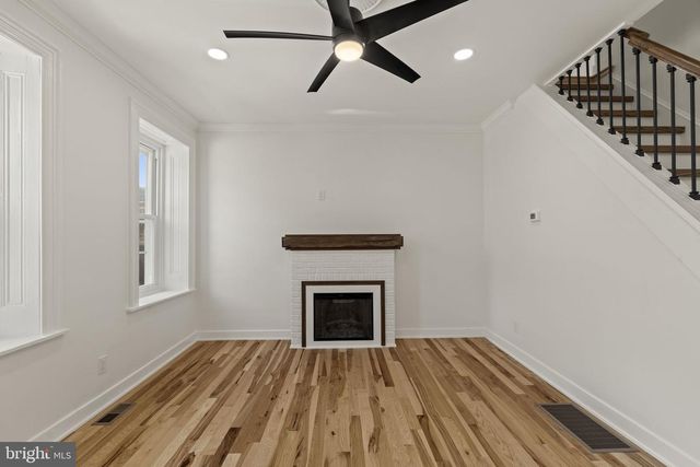 174-76 LAURISTON ST, Philadelphia, PA 19128