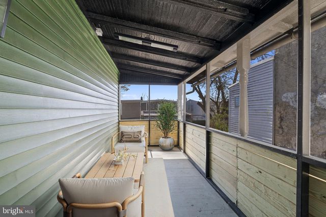 174-76 LAURISTON ST, Philadelphia, PA 19128