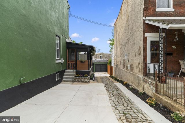 174-76 LAURISTON ST, Philadelphia, PA 19128
