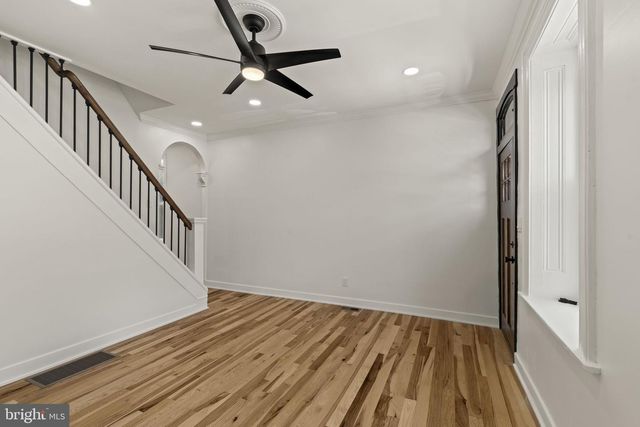 174-76 LAURISTON ST, Philadelphia, PA 19128