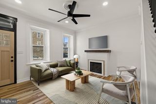 174-76 LAURISTON ST, Philadelphia, PA 19128
