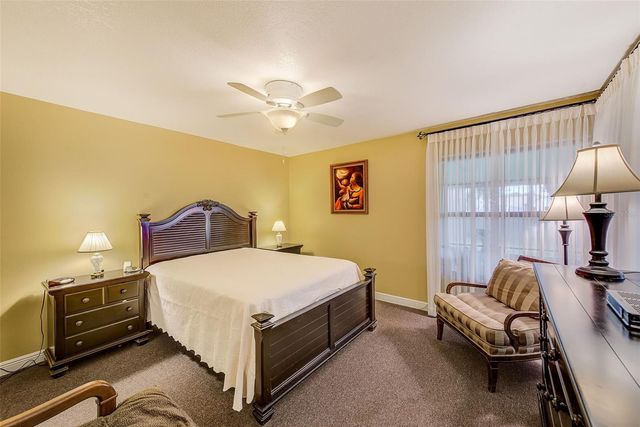 2728 BENTLEY DRIVE, Palm Harbor, FL 34684