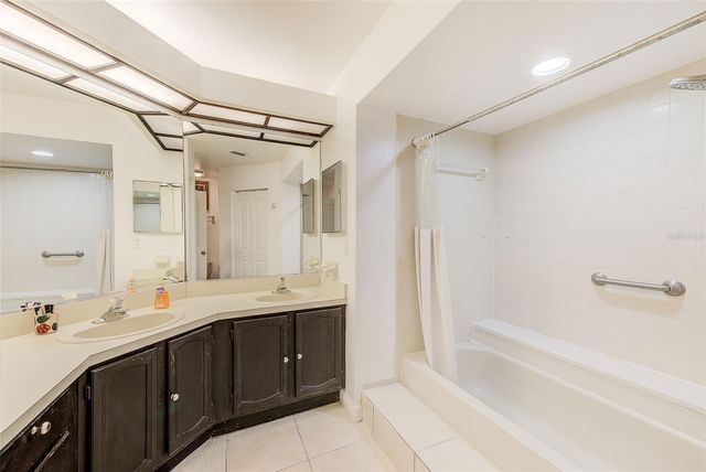 2728 BENTLEY DRIVE, Palm Harbor, FL 34684