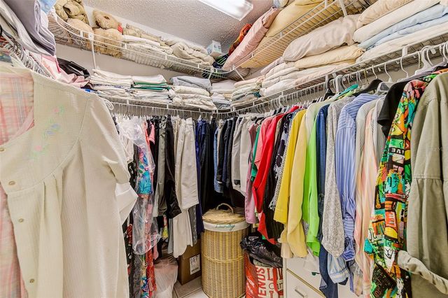 2728 BENTLEY DRIVE, Palm Harbor, FL 34684