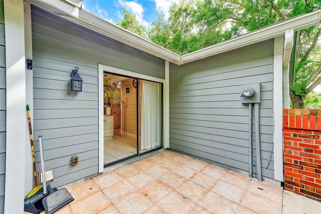 2728 BENTLEY DRIVE, Palm Harbor, FL 34684