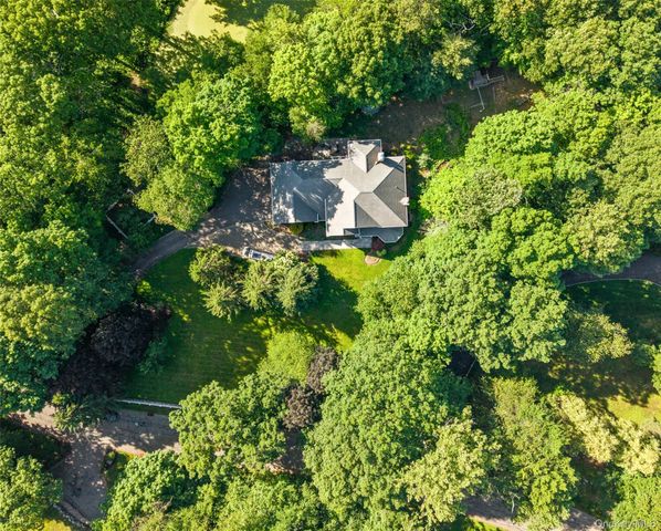 10 Kingdom Ridge Road, Bedford, NY 10506
