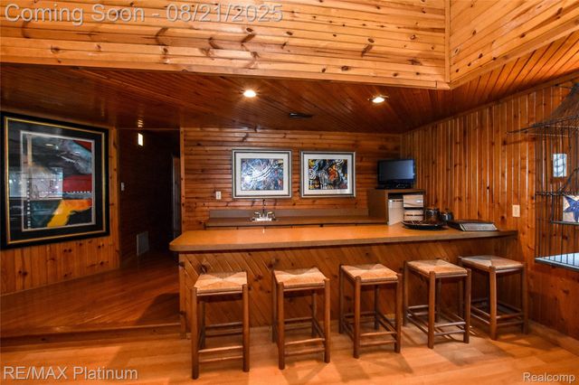 5160 Fenton Road, Hartland Township, MI 48430