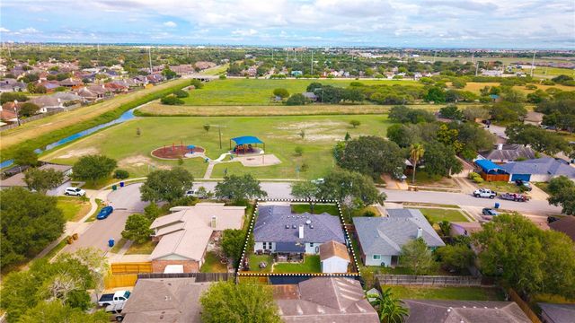 7005 Mansfield Dr, Corpus Christi, TX 78414