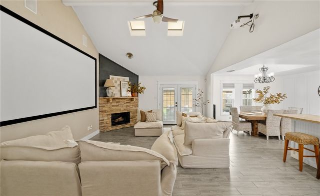 7005 Mansfield Dr, Corpus Christi, TX 78414