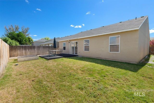 214 Parkmont Way, Caldwell, ID 83605