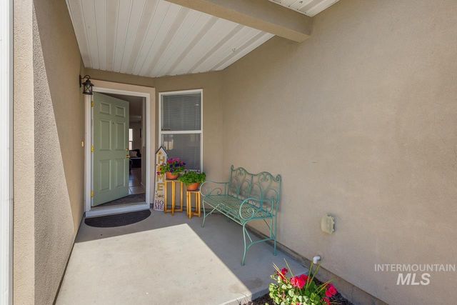 214 Parkmont Way, Caldwell, ID 83605