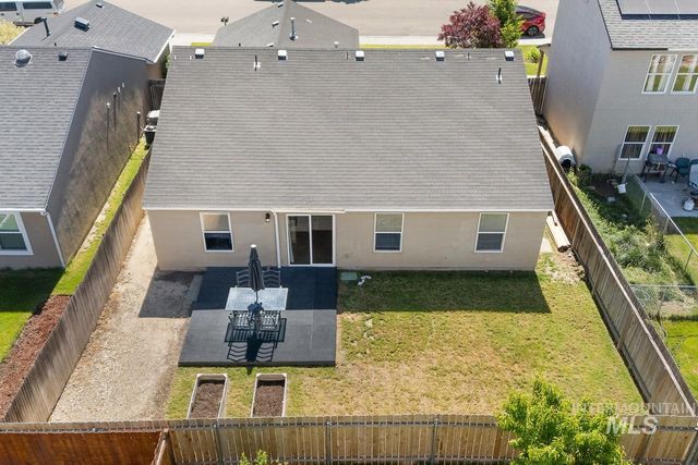 214 Parkmont Way, Caldwell, ID 83605