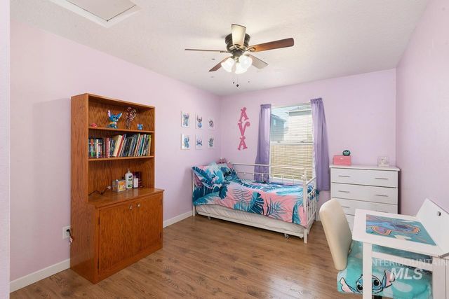 214 Parkmont Way, Caldwell, ID 83605