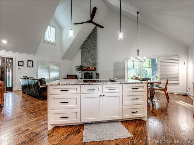 451465 Ridge Road Circle Circle, Afton, OK 74331