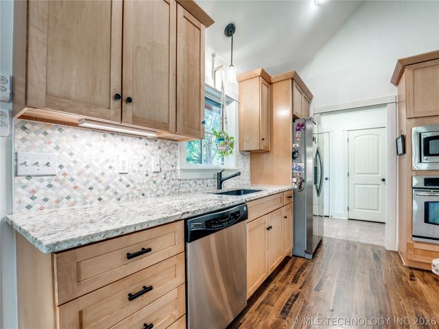 451465 Ridge Road Circle Circle, Afton, OK 74331