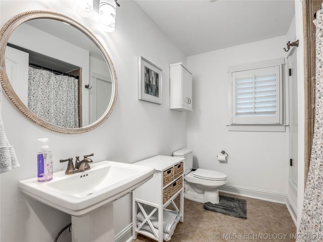 451465 Ridge Road Circle Circle, Afton, OK 74331