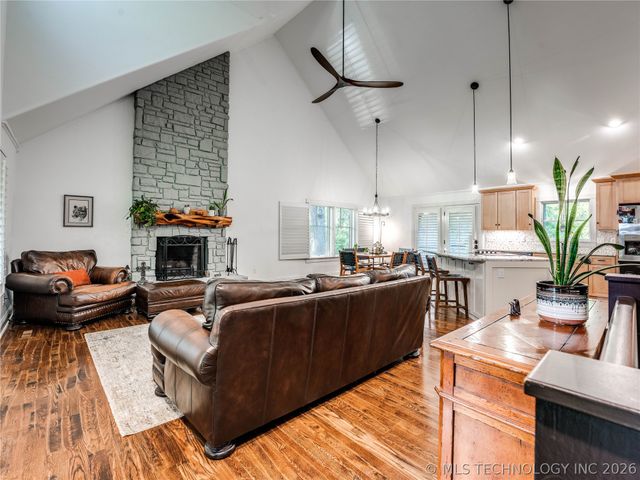 451465 Ridge Road Circle Circle, Afton, OK 74331