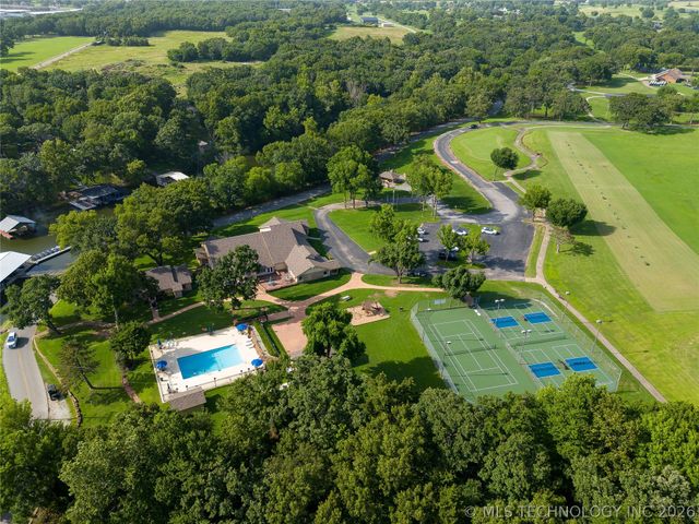 451465 Ridge Road Circle Circle, Afton, OK 74331